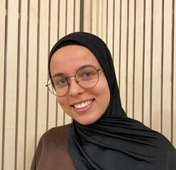 Foto van psycholoog Imaan Asselman Fiatti